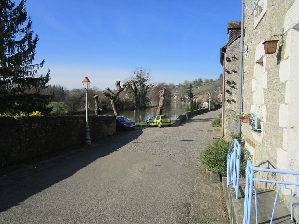 Gite Le Bourgneuf Fresnay-sur-Sarthe Esterno foto