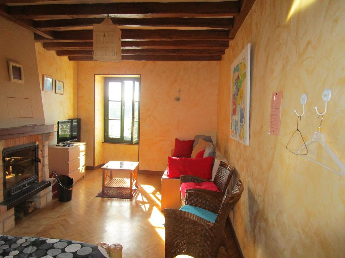 Gite Le Bourgneuf Fresnay-sur-Sarthe Esterno foto