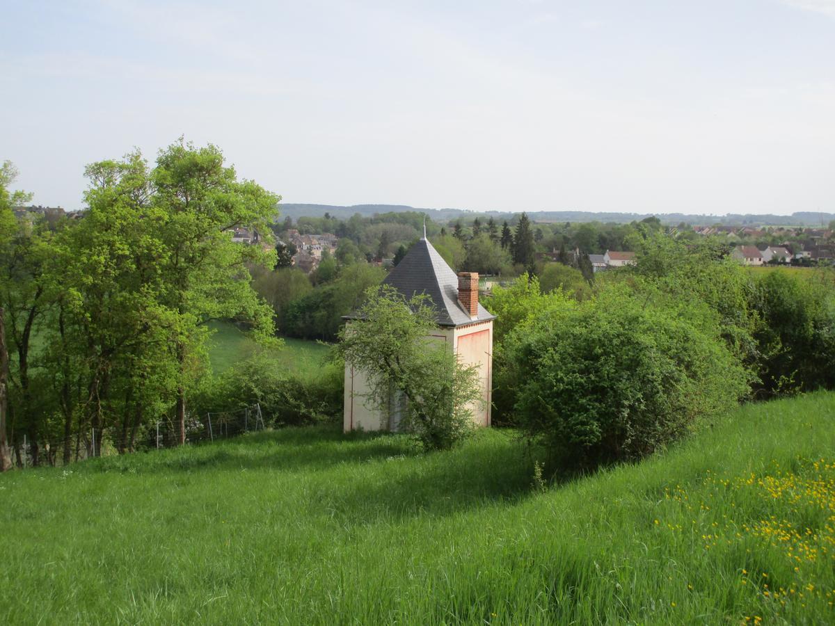 Gite Le Bourgneuf Fresnay-sur-Sarthe Esterno foto